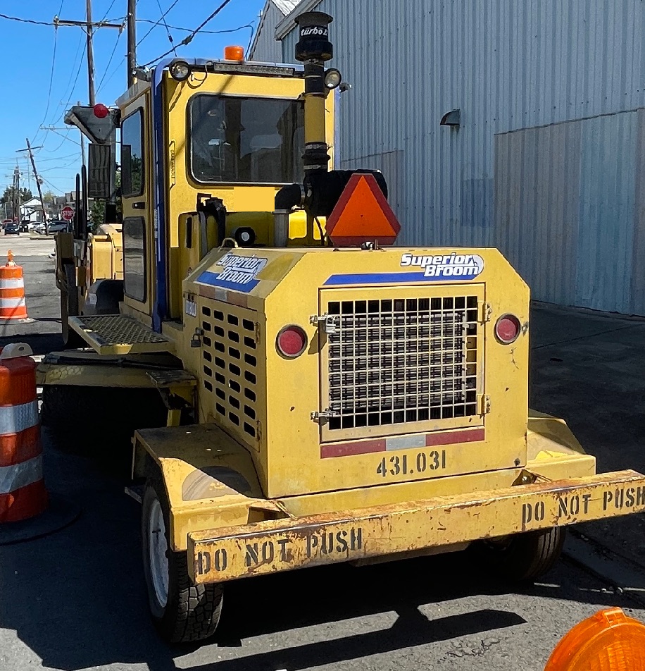 2012 SUPERIOR BROOM DT80J - Image 10